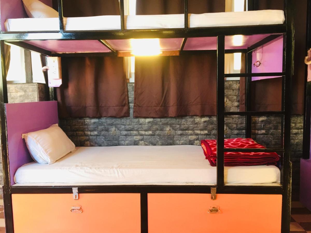 Hotel Cosy Nook Rishīkesh Buitenkant foto